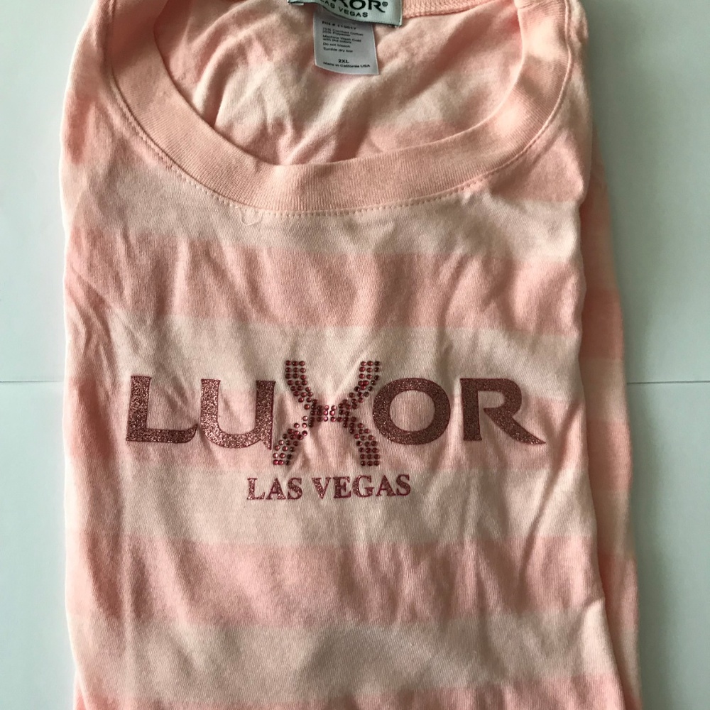 Luxor Las Vegas Tee Pink Striped NWOT 2XL (Teen)